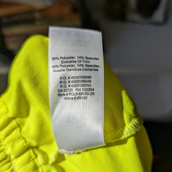 Aritiza Tna Women's Shorts Neon Yellow Size Large Athletic Running - Picture 9 of 10